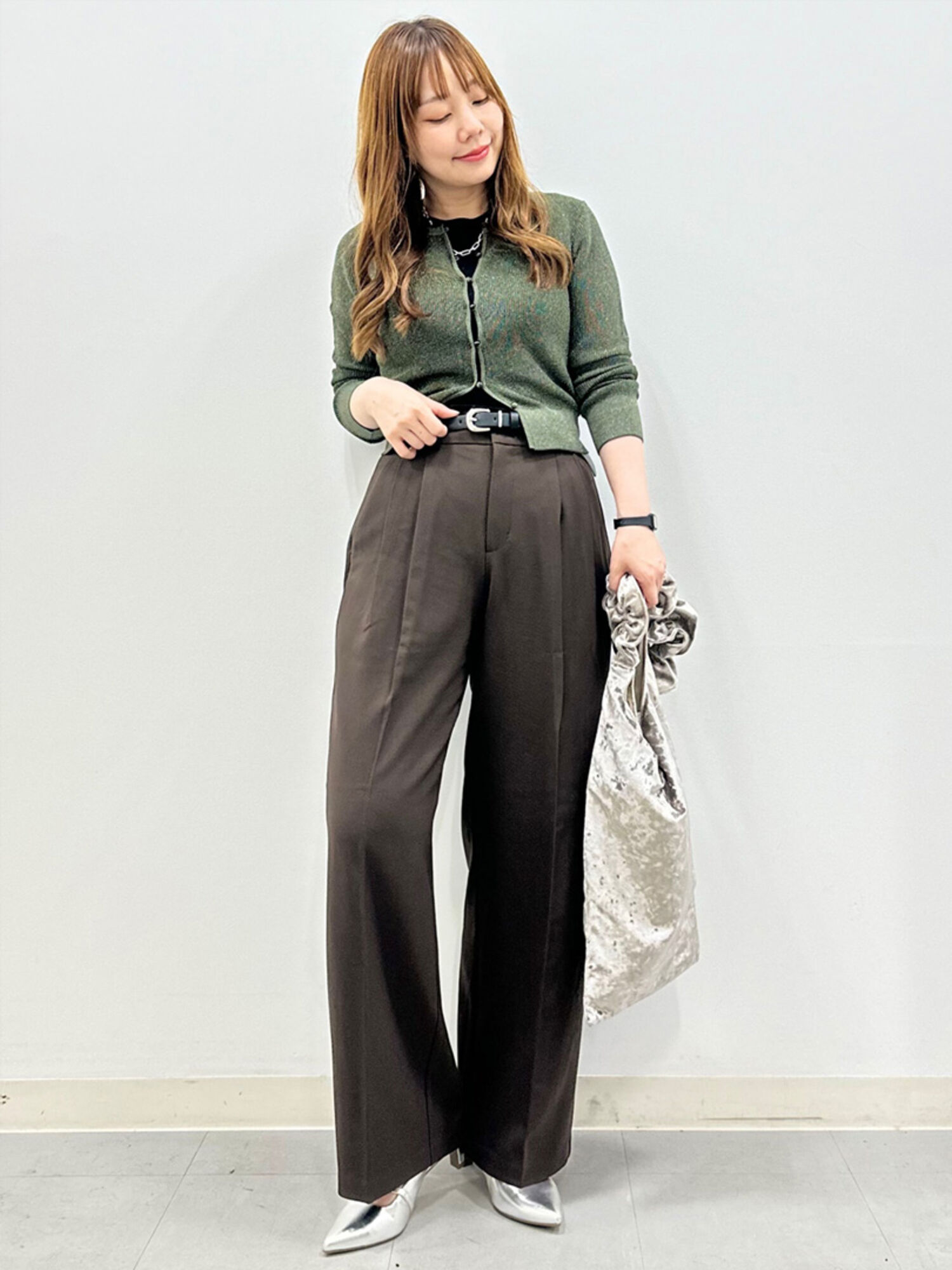 ダークブラウン ワイドパンツ やっぱり、使える！【GU】今季もガンガン