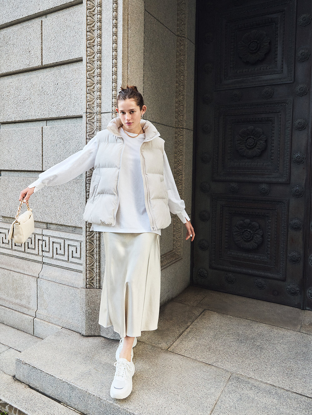 コーデに抜け感をプラスする<br class="u-only-pc">短丈ニットをまずは1枚_1