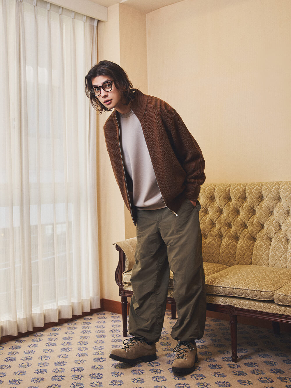 タフなヒートパデットベストでフェミニンを自分らしく