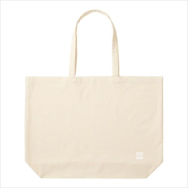 OUR COMMITMENT TO REDUCING TO REDUCING PLASTIC