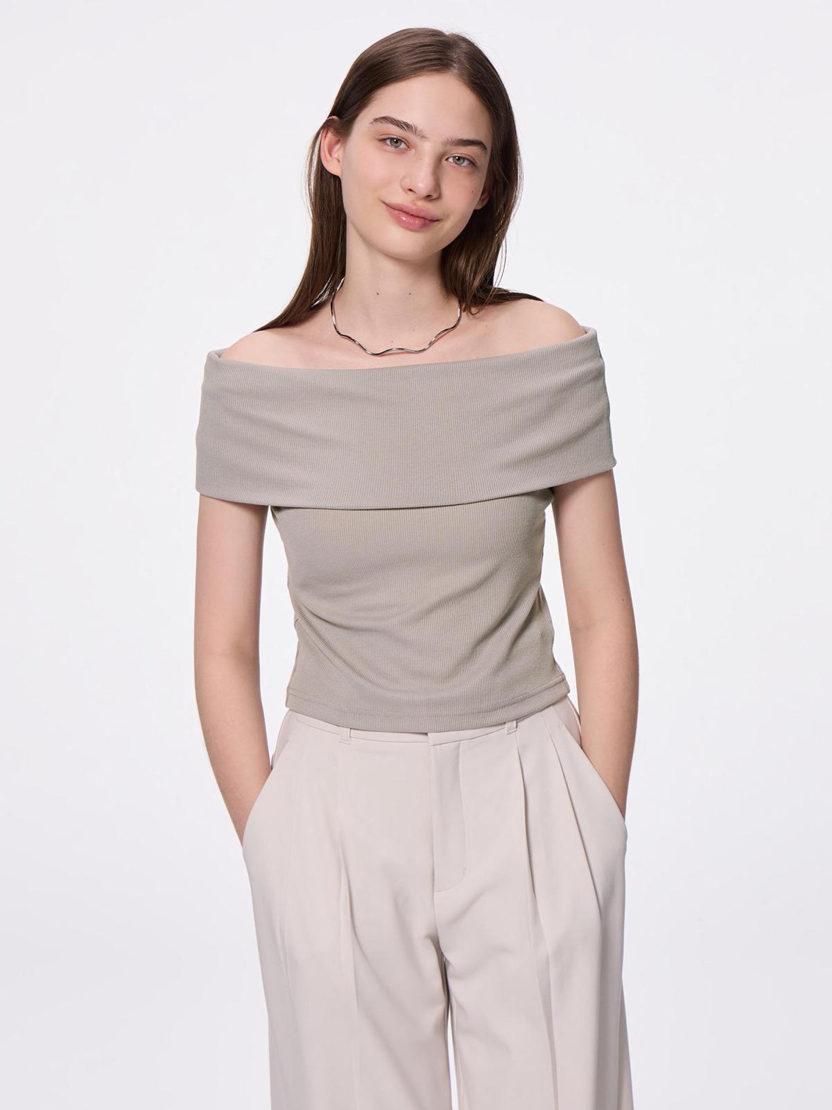 女裝 一字領T恤